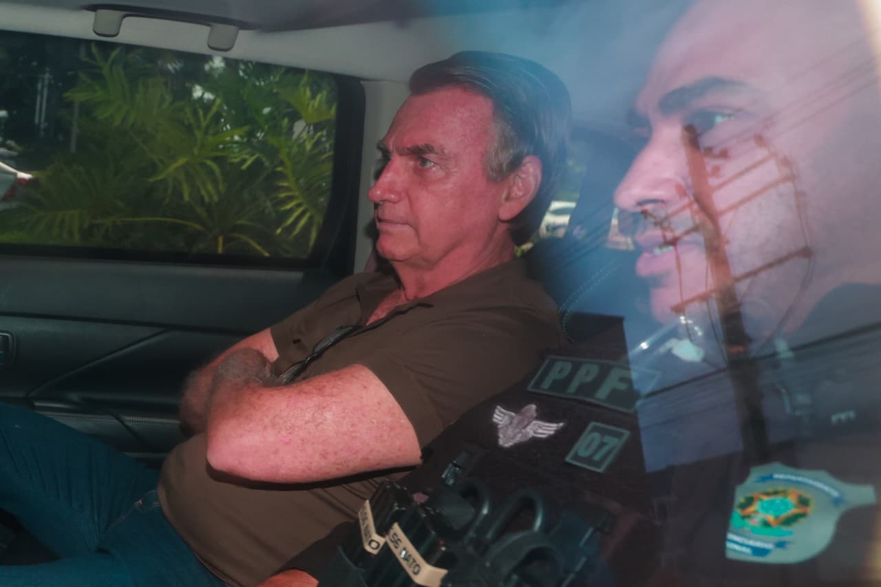 Da tornozeleira à prisão: Bolsonaro completa 1 ano com medidas restritivas, mas influência mexe com Eleições 2026 16 Bolsonaro em exames médicos