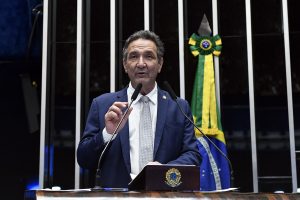 Lucas Barreto senador