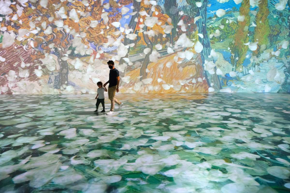 Beyond Van Gogh está aberta para visitação no Morumbi Shopping, em São Paulo, até o dia 03 de julho. Em Brasília, a exposição estará no Park Shopping a partir de 21 de julho.