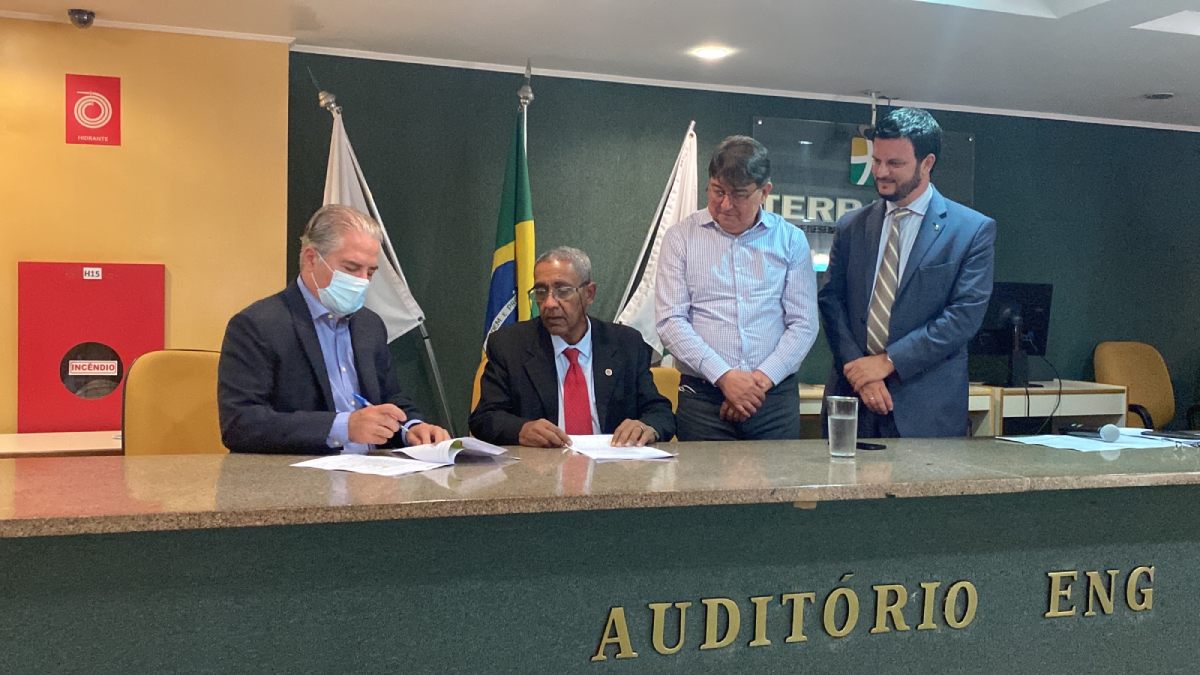 Assinatura da primeira Petição Conjunta do Grupo RTC