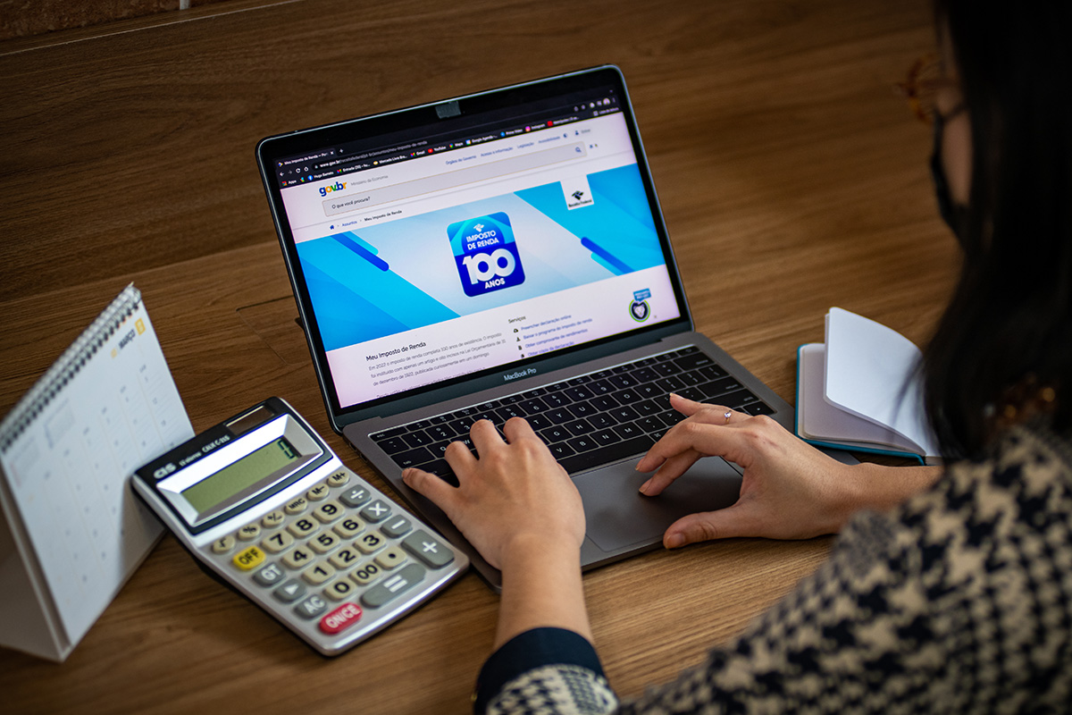 IR 2026: Receita abre consulta ao 3º lote de restituição nesta 5ª