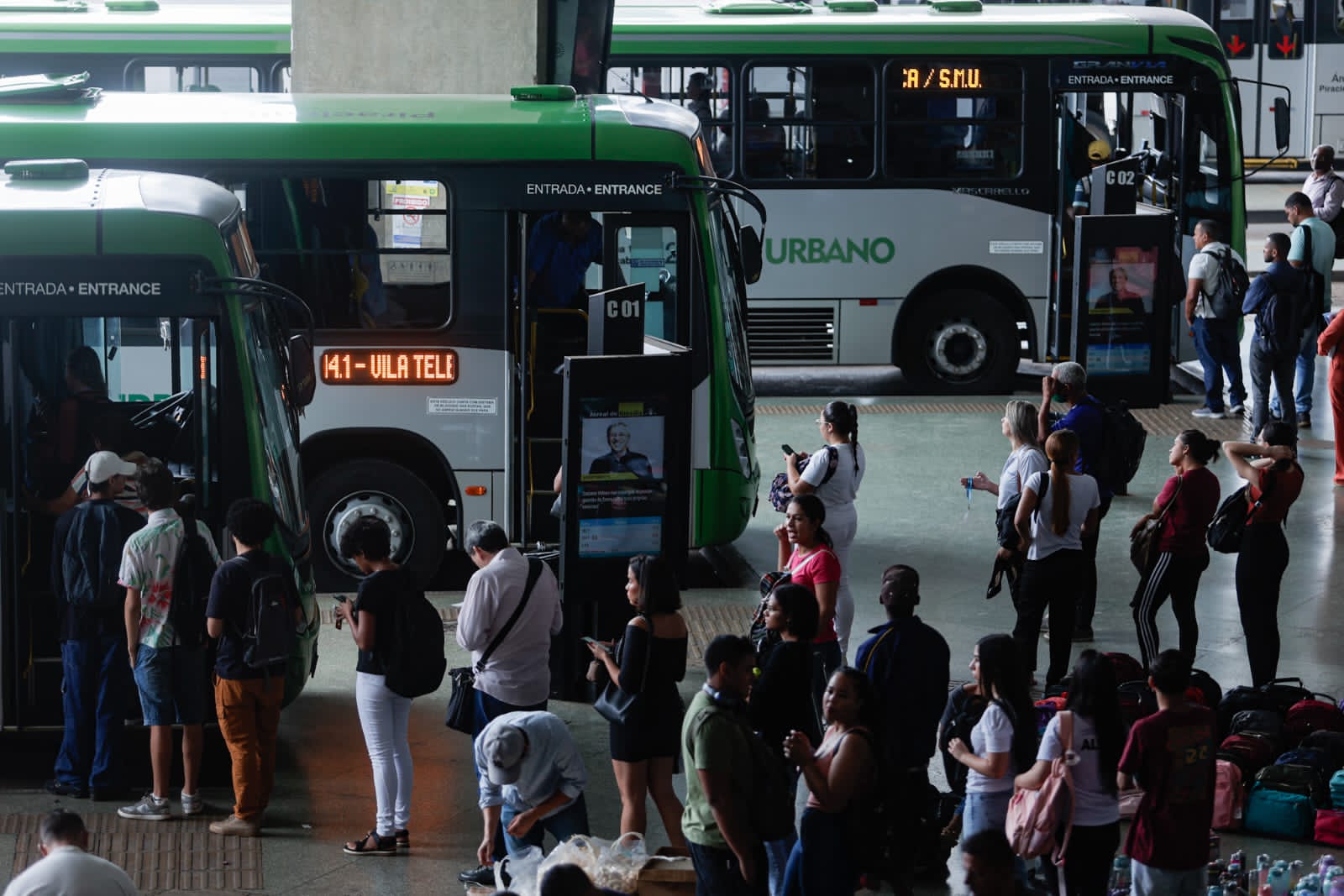 Comissão da CLDF cobra plano da Semob diante de possível greve no metrô - QTU Questões do Universo