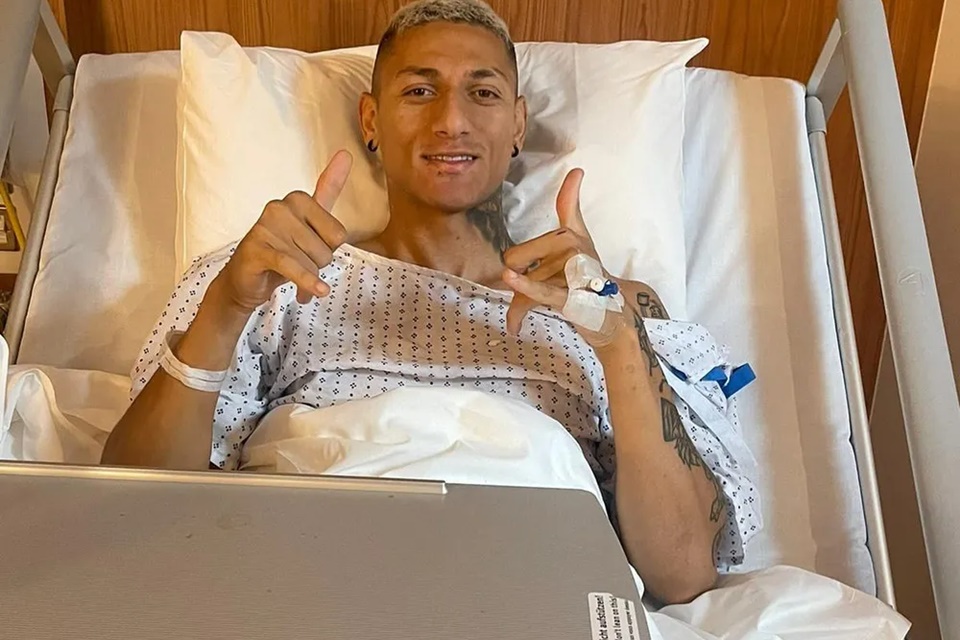 Richarlison em treino
