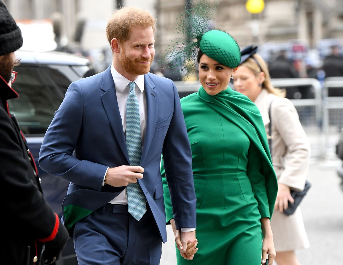 Harry e Meghan matriculam filhos em escola de mais de R$ 180 mil ao ano