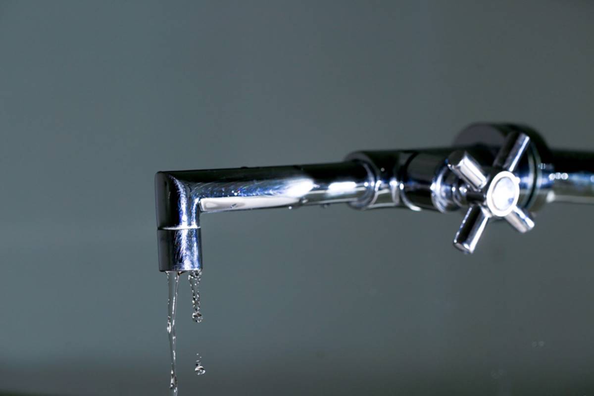 Calor dispara consumo e bairros de Contagem enfrentam falta d’água em MG