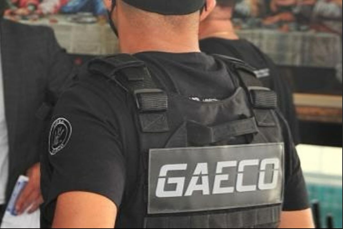 PCC foi acionado para resolver disputa por mansão no litoral de SP