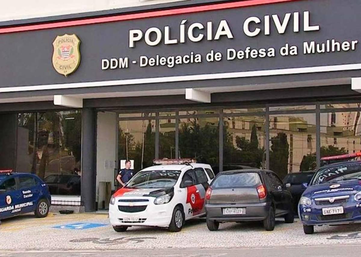 Delegacias da Mulher em SP registram 20 boletins de ocorrência por hora