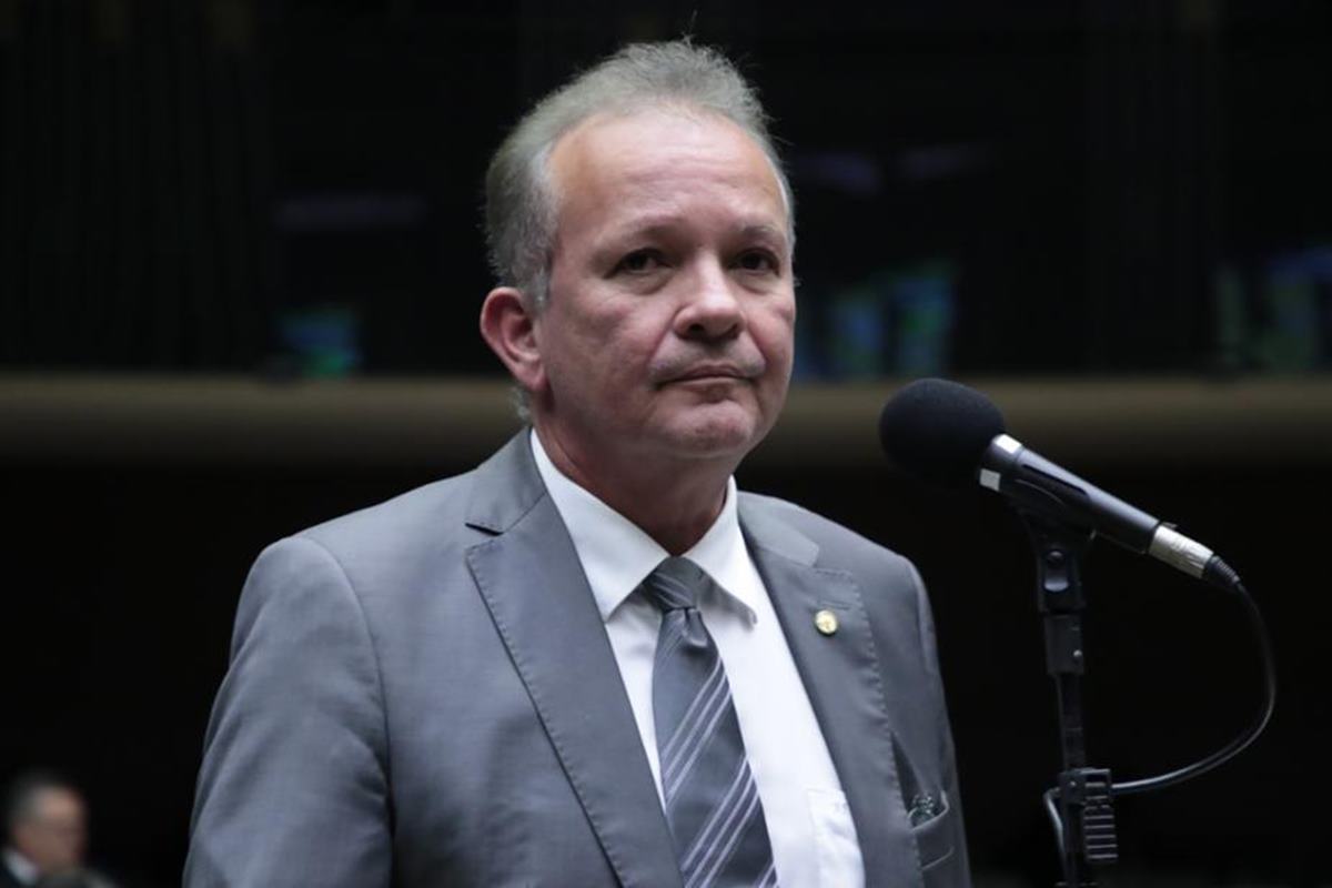 Cacique do PDT diz que partido voltou “às raízes” após saída de Ciro