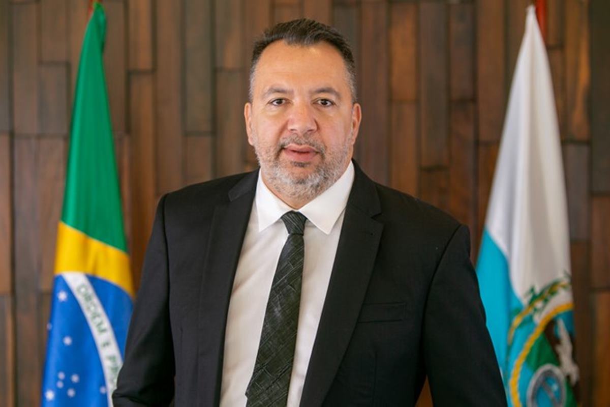 Pré-candidato ao Senado é preso com fuzil em operação da PF