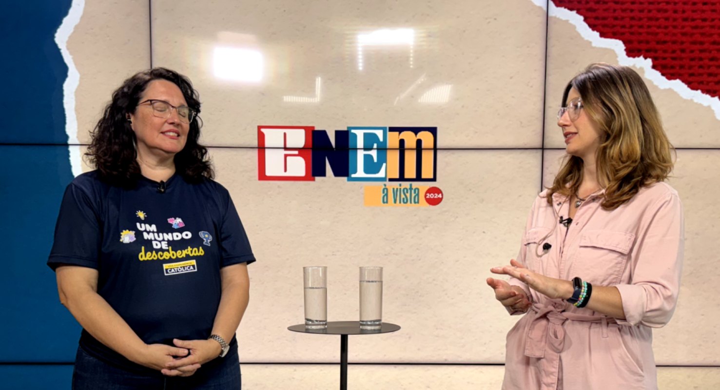 Foto colorida da gravação de um dos episódios do videocast Enem à Vista - Metrópoles
