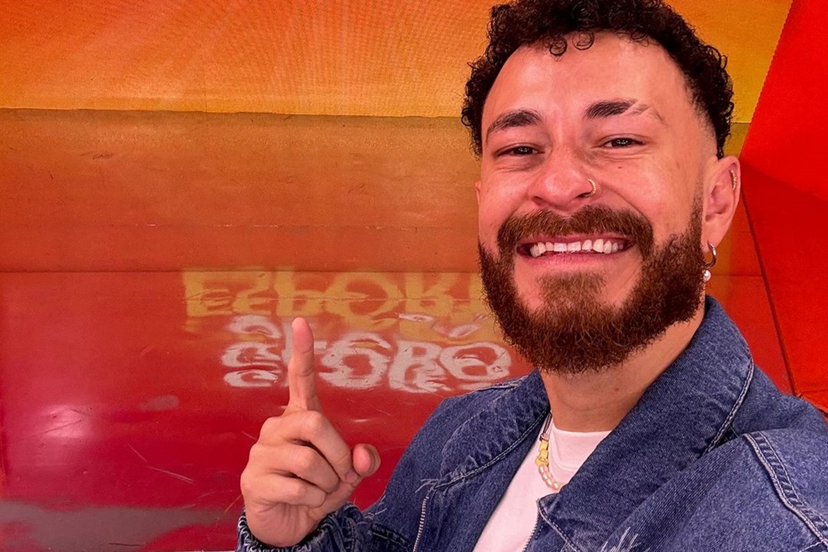 Fred Bruno celebra momento com Cris