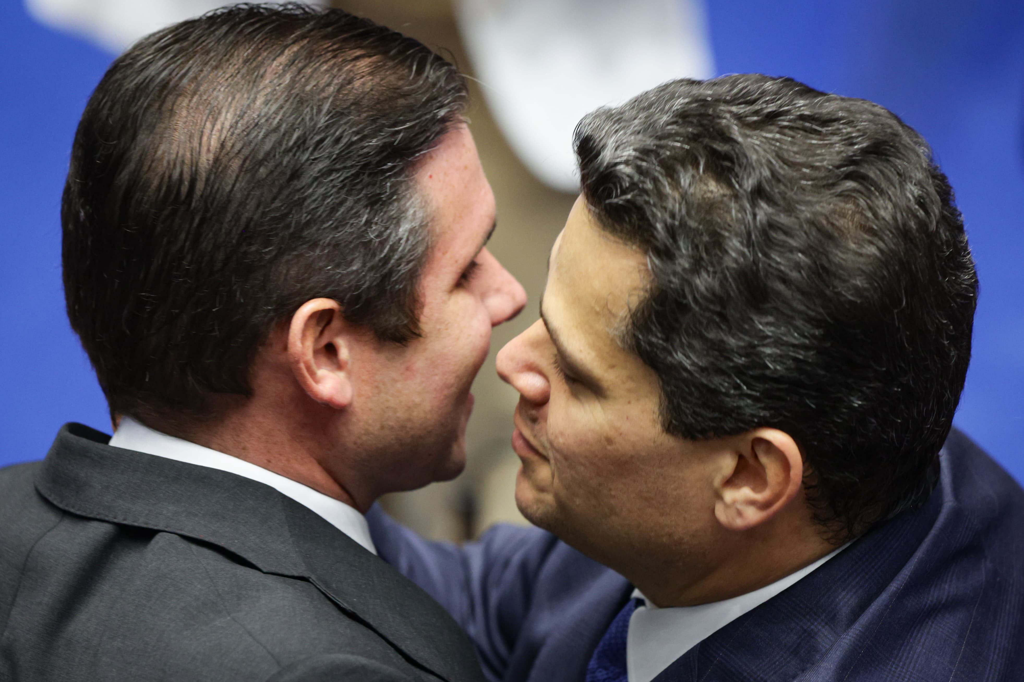 Para Centrão, Motta pode ajudar Alcolumbre a se reeleger no Senado