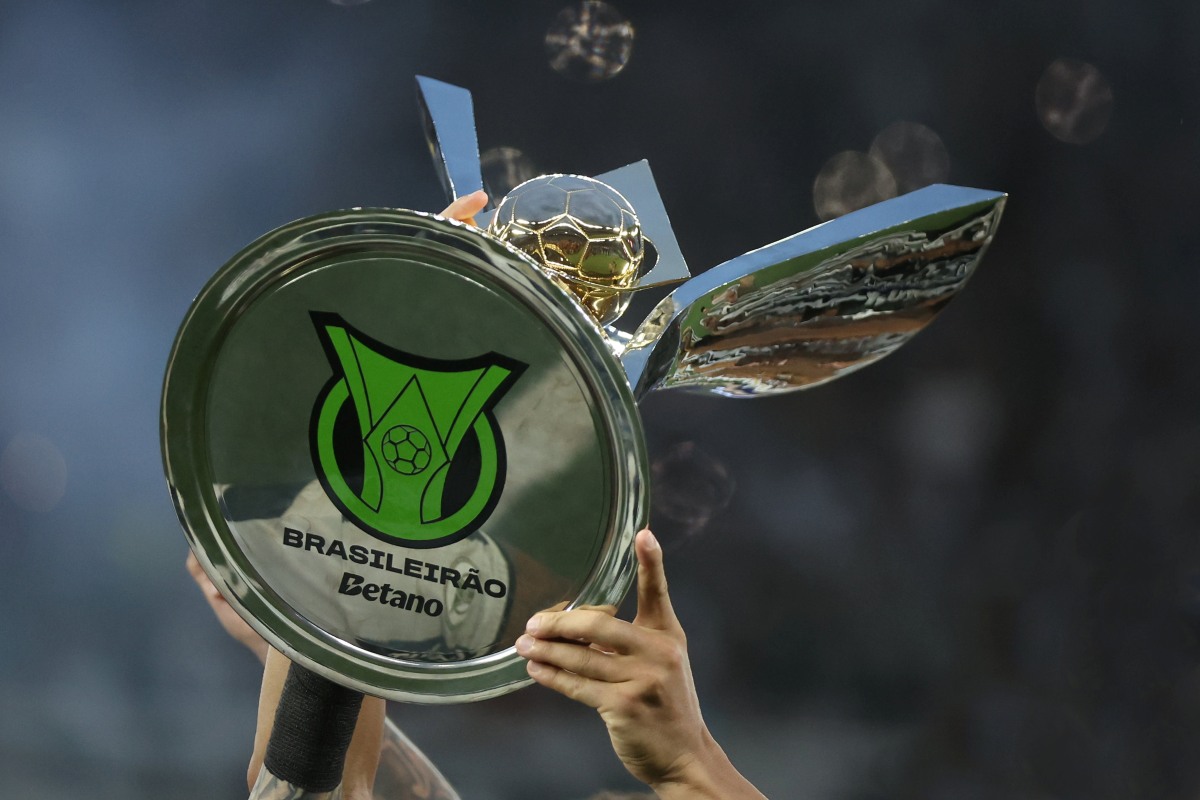 CBF confirma estreia do impedimento semiautomático no Brasileirão 2026