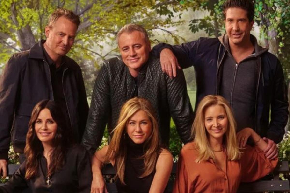Matthew Perry: Irmã revela atitude dos atores de Friends no funeral do ator