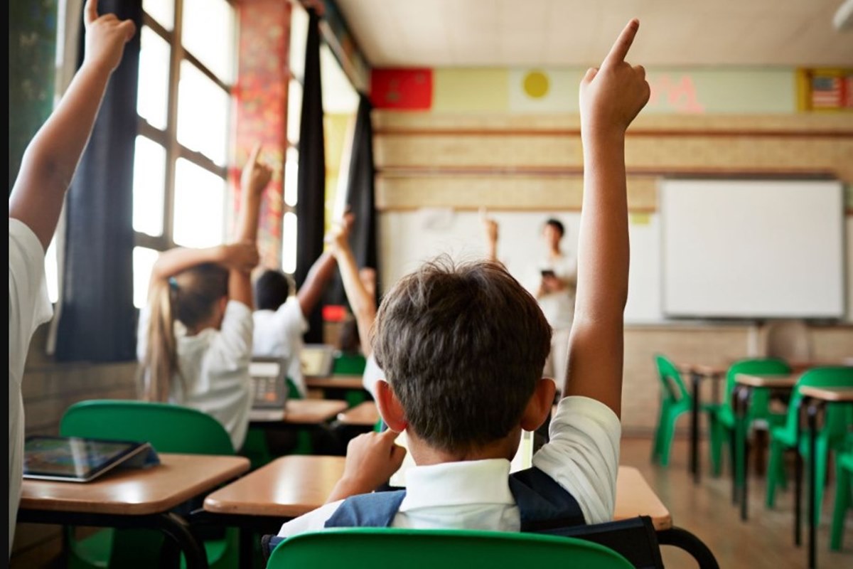 Desempenho Educacional do Distrito Federal Fica Abaixo da Média Nacional