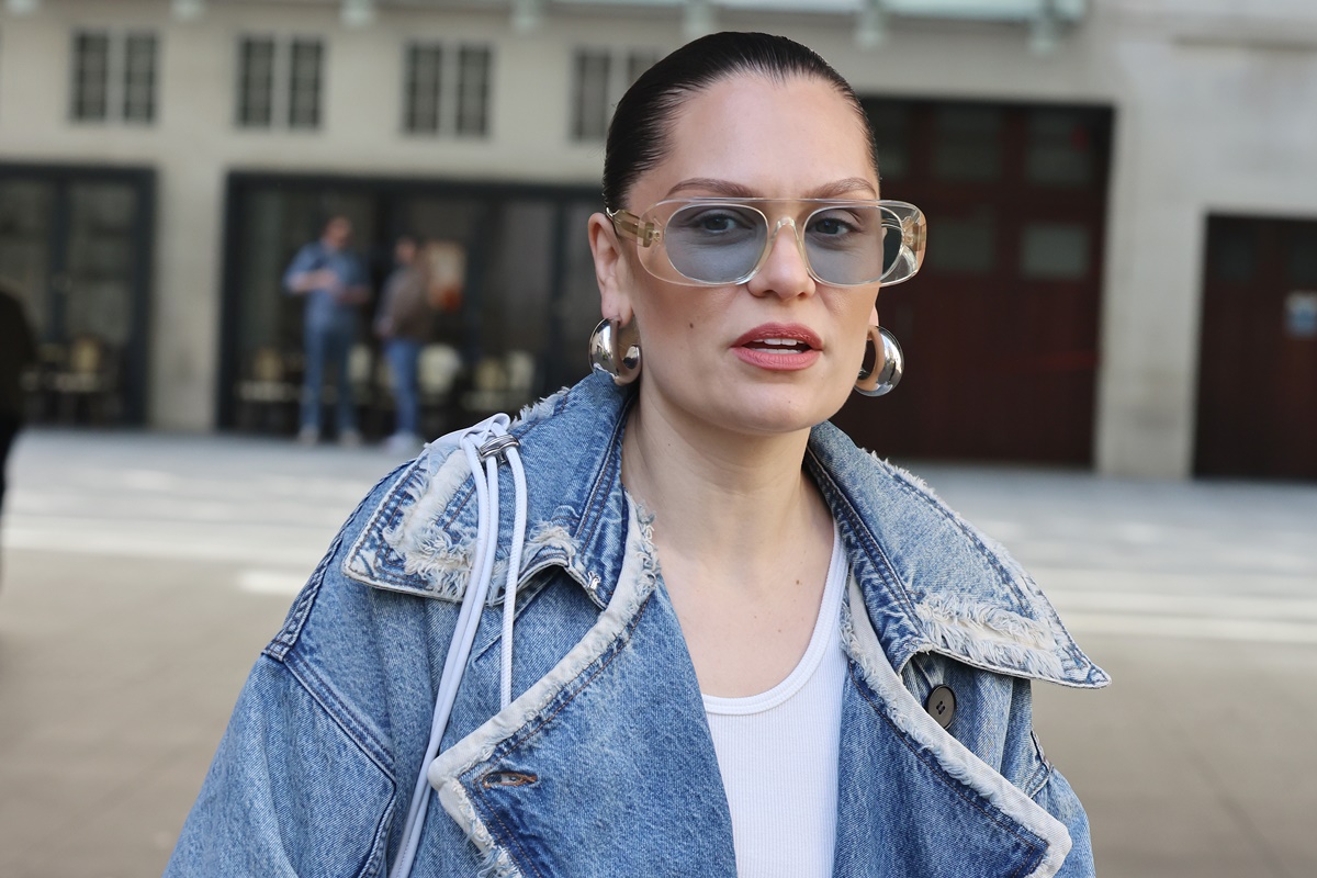Jessie J revela fim da relação com Chanan Colman: "Triste e difícil"
