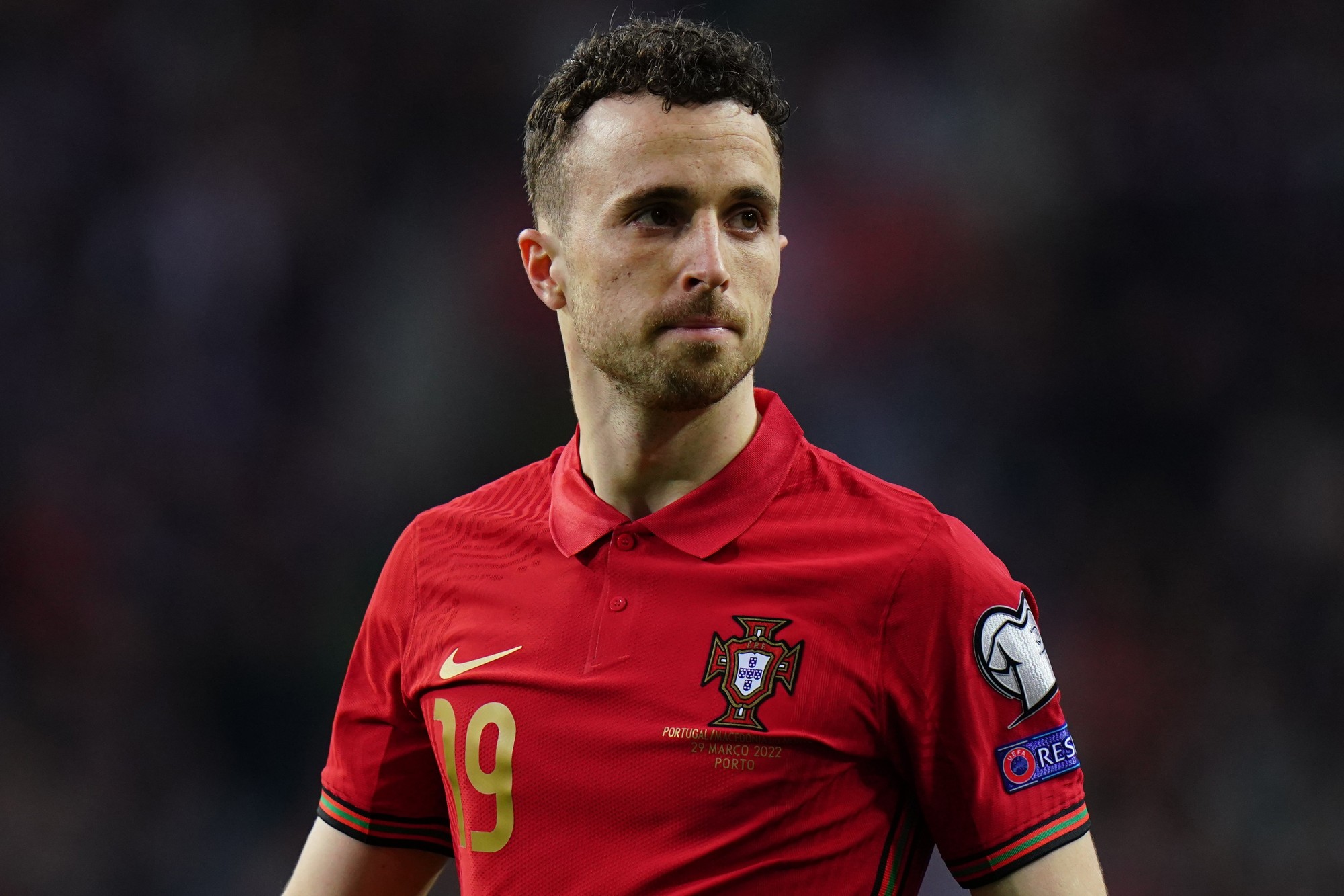 Futebol saudita vai punir torcedores por cantos ofensivos sobre Diogo Jota