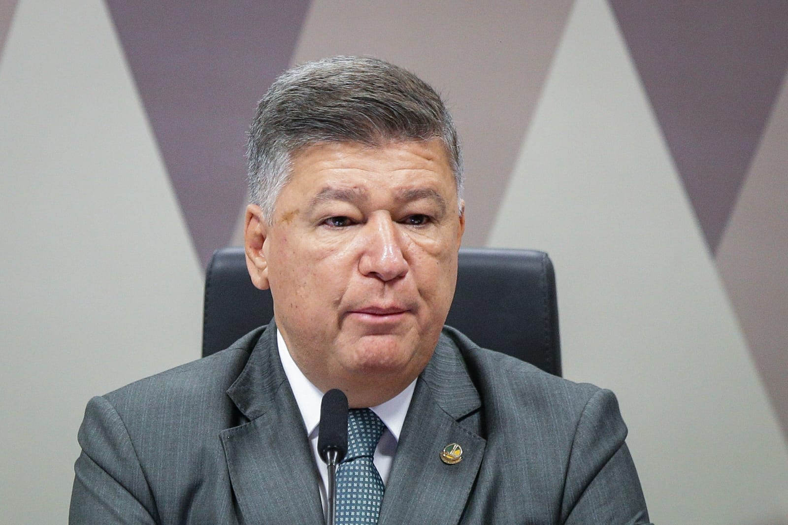 Imagem de destaque da notícia: CPMI do INSS quer alcançar bancos citados em investigações