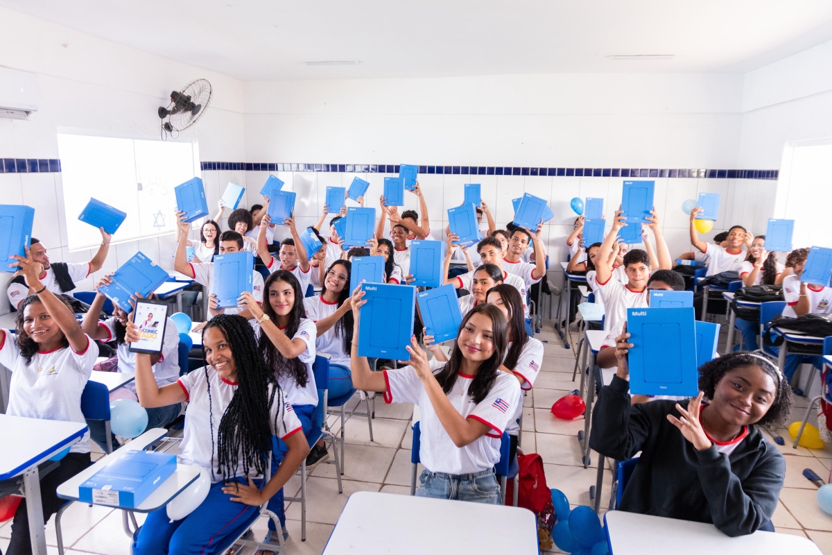 entrega de tablets no maranhão