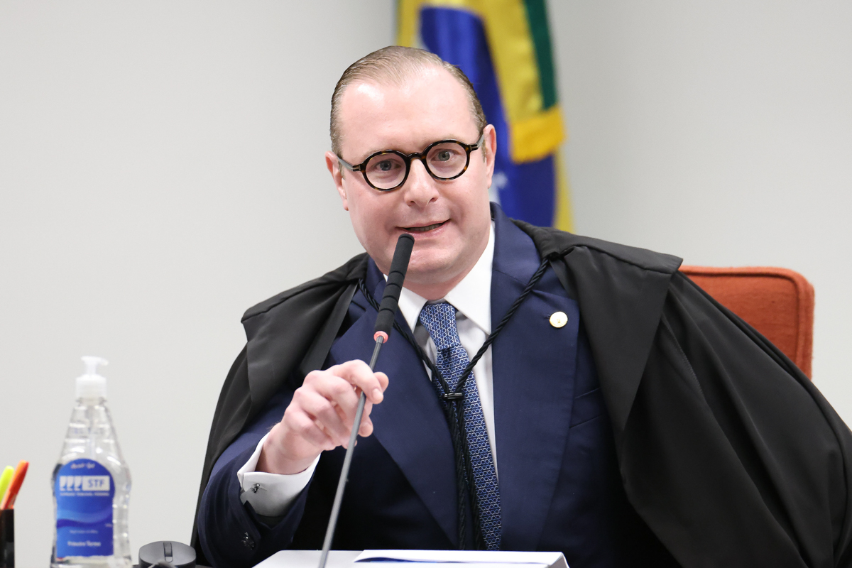 Zanin vai relatar pedido para obrigar Alcolumbre a instalar CPI do Master