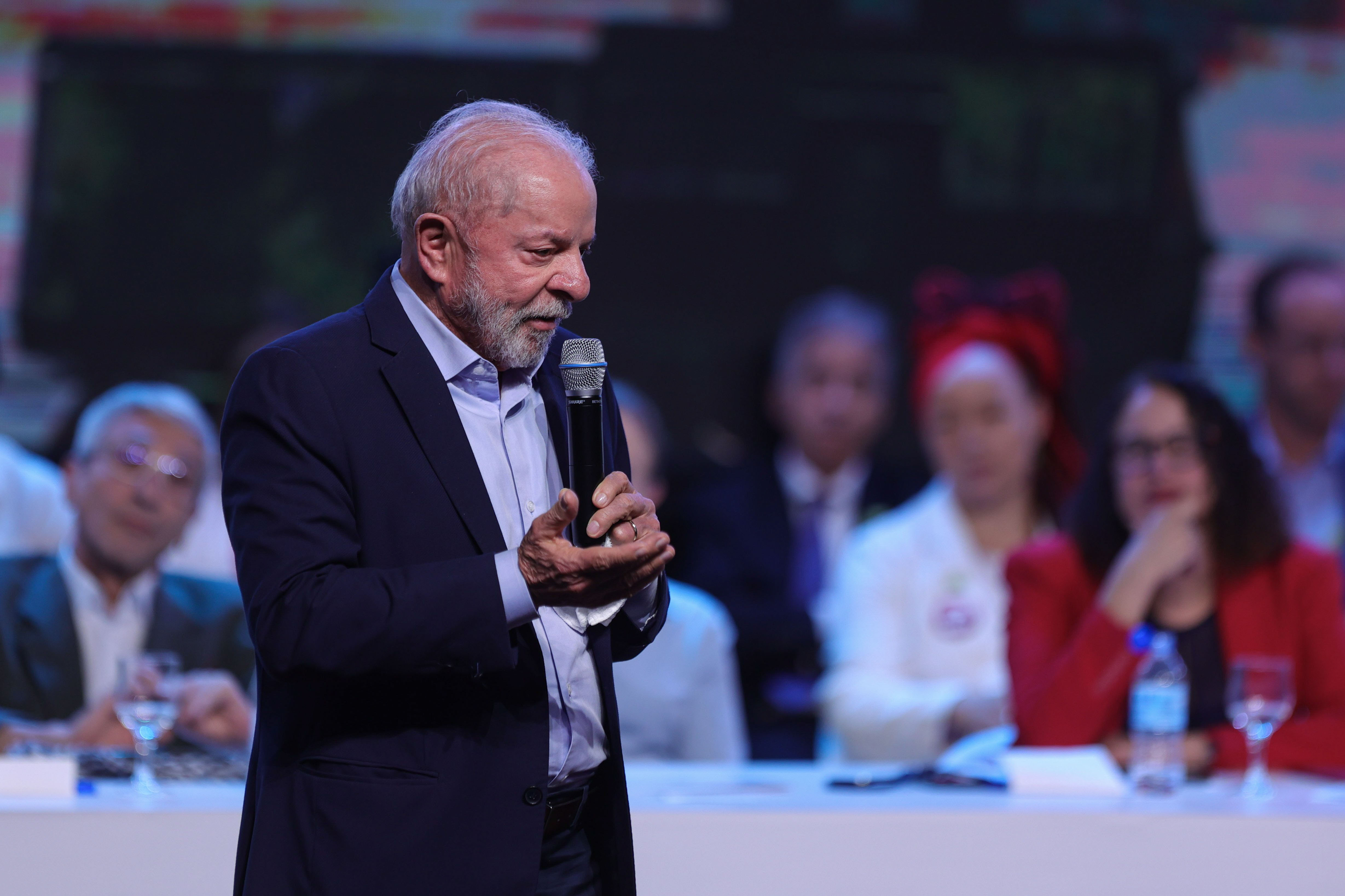 PCdoB Declara Apoio Oficial à Reeleição de Lula em Convenção Nacional