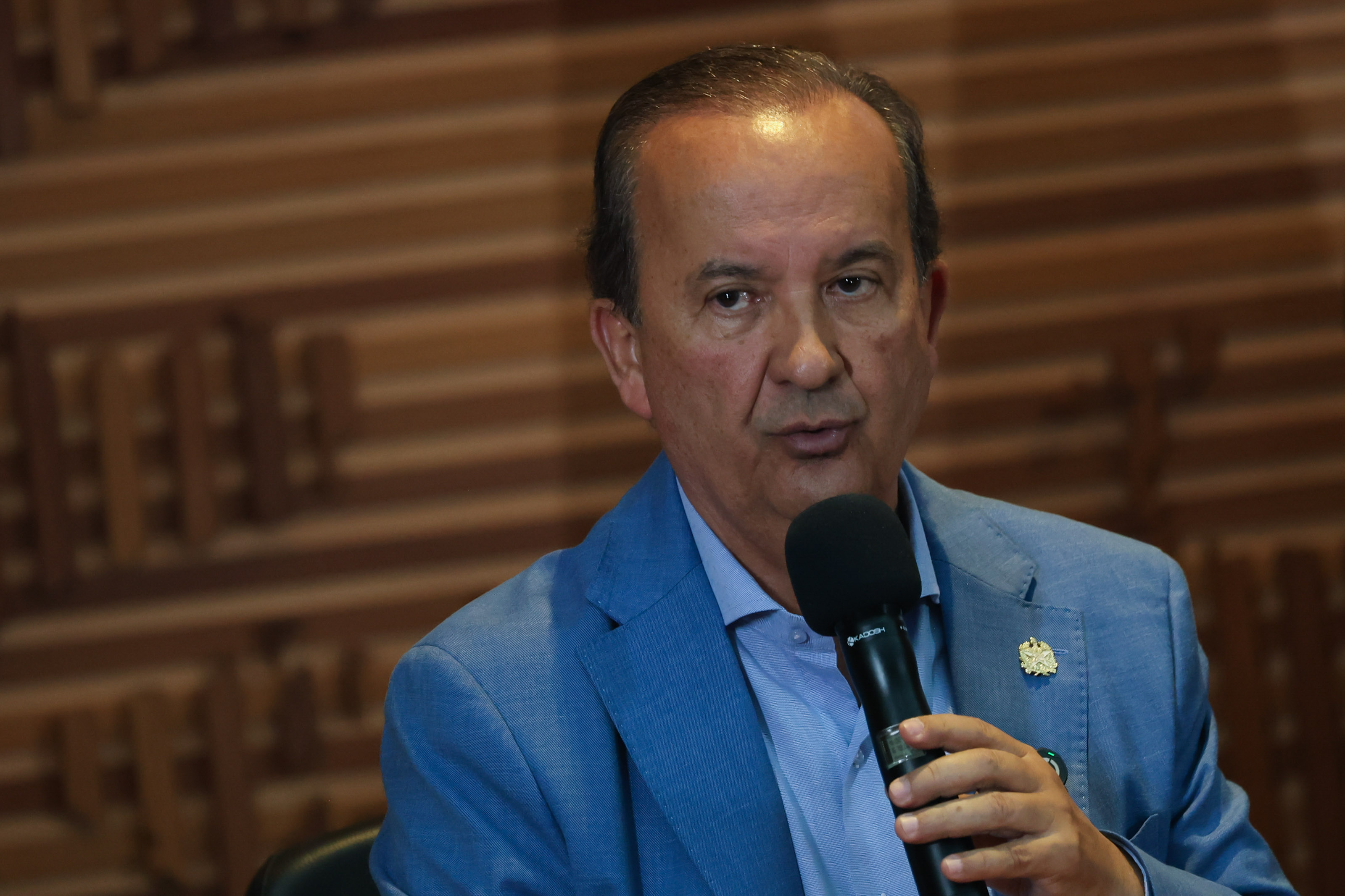 AtlasIntel: Jorginho tem 56,7% das intenções de voto no 1° turno em SC