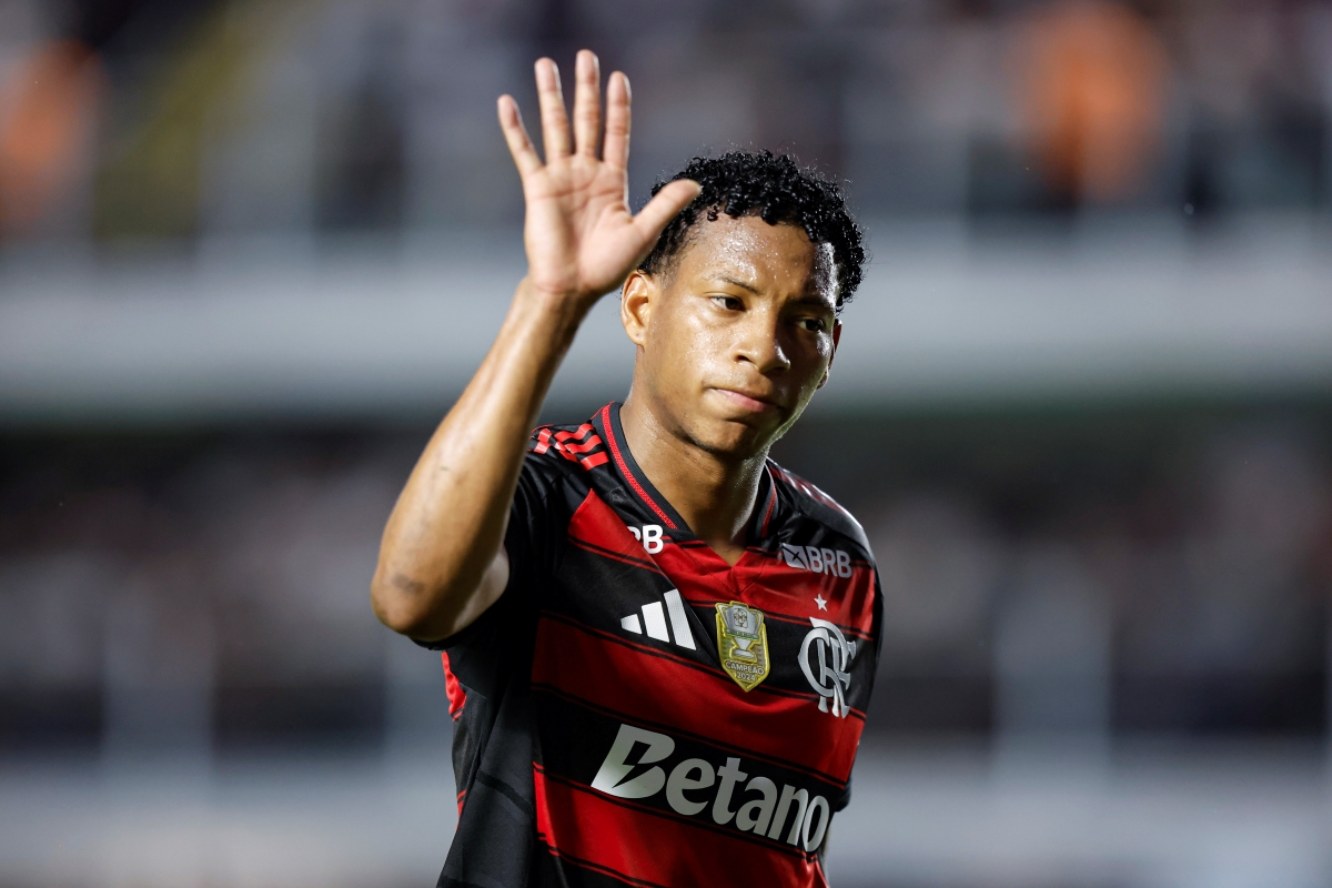 Flamengo encaminha venda de Gonzalo Plata ao Dínamo Moscou