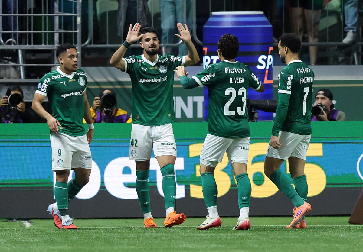 Veja a escalação do Palmeiras para jogo contra o Santos na Copa do Brasil