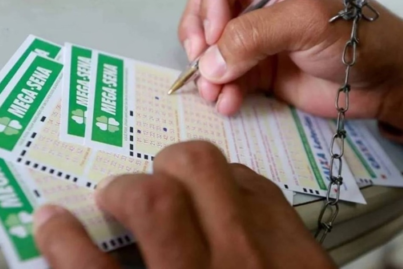 Mega-Sena: 8 apostas de MG faturam R$ 63,7 mil na quina; veja cidades