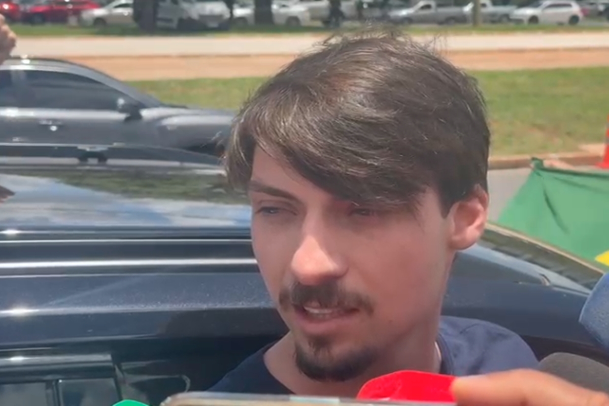 Imagem vinculada ao feed original: Jair Renan Bolsonaro declara patrimônio quatro vezes maior que em 2024