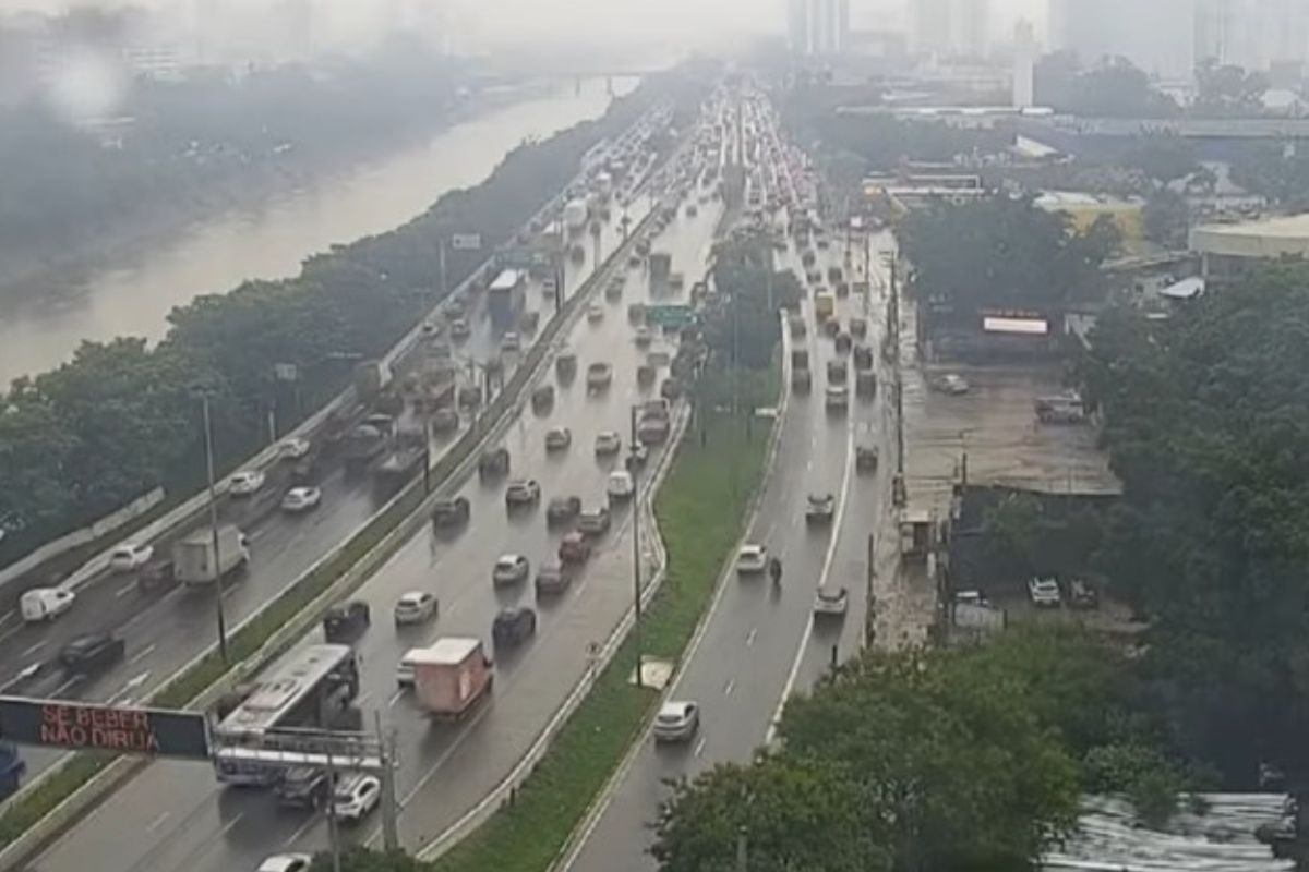 Clima: outubro começa com temporais no Sudeste e calor de 40ºC no Nordeste