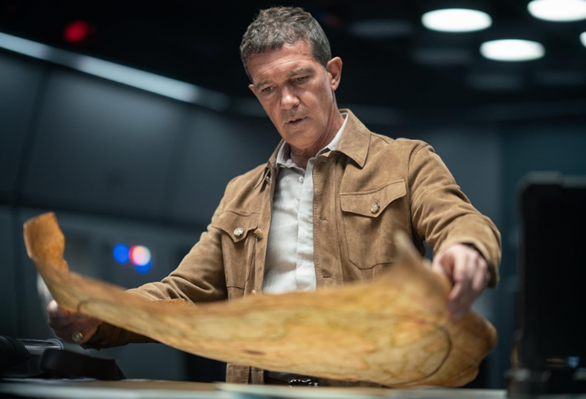 Foto colorida do ator Antonio Banderas