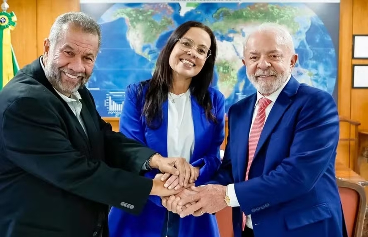 Imagem vinculada ao feed original: PDT lança candidatura de Juliana Brizola ao governo do RS