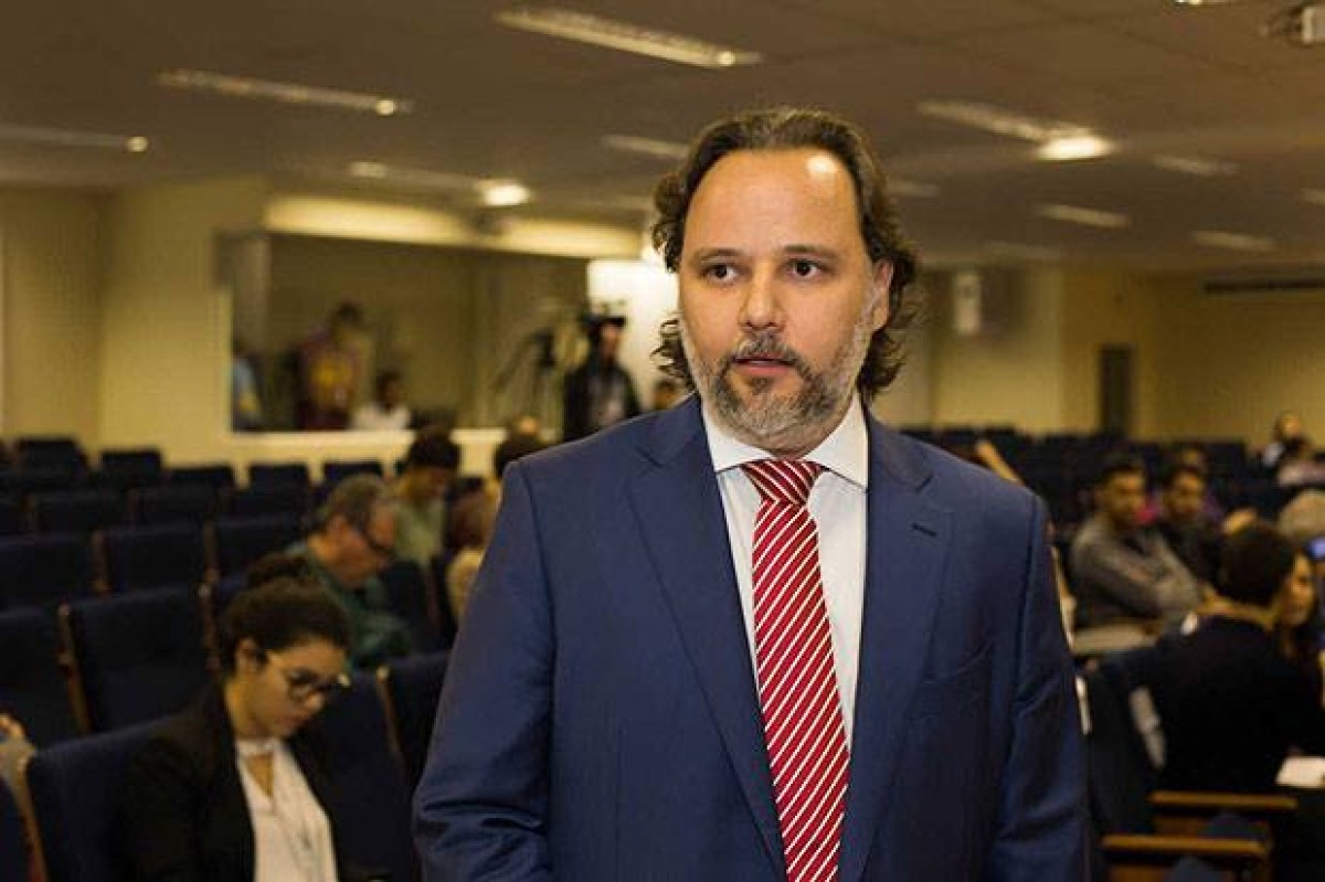 Coordenador jurídico de Lula defende convocação do Conselho da República