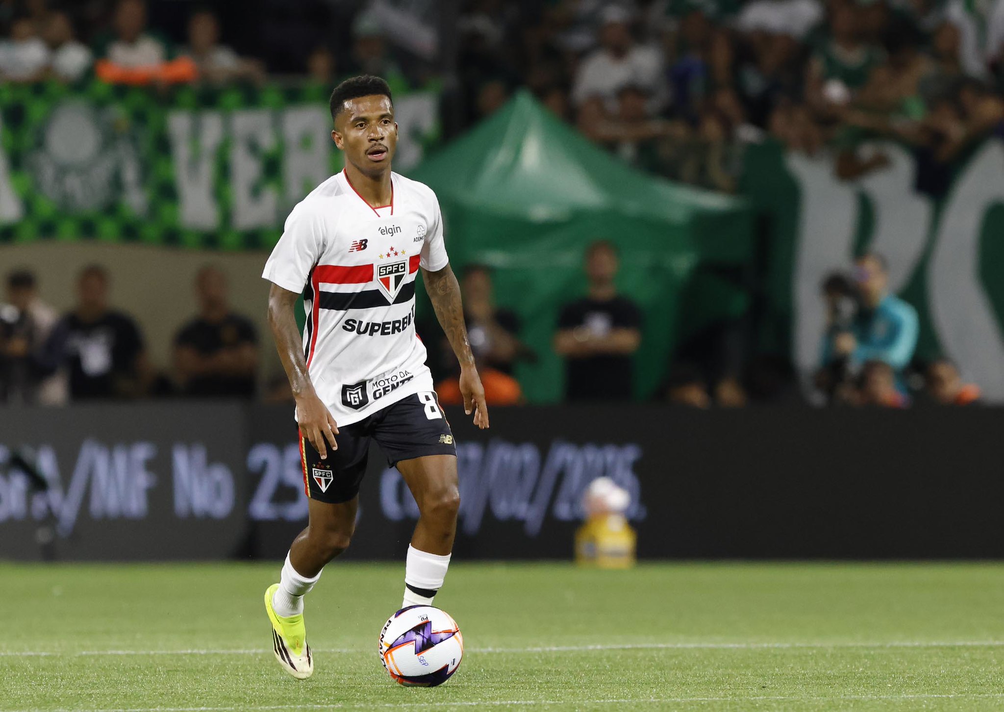 São Paulo quita dívida com a Lazio e solicita retirada de transfer ban - QTU Questões do Universo