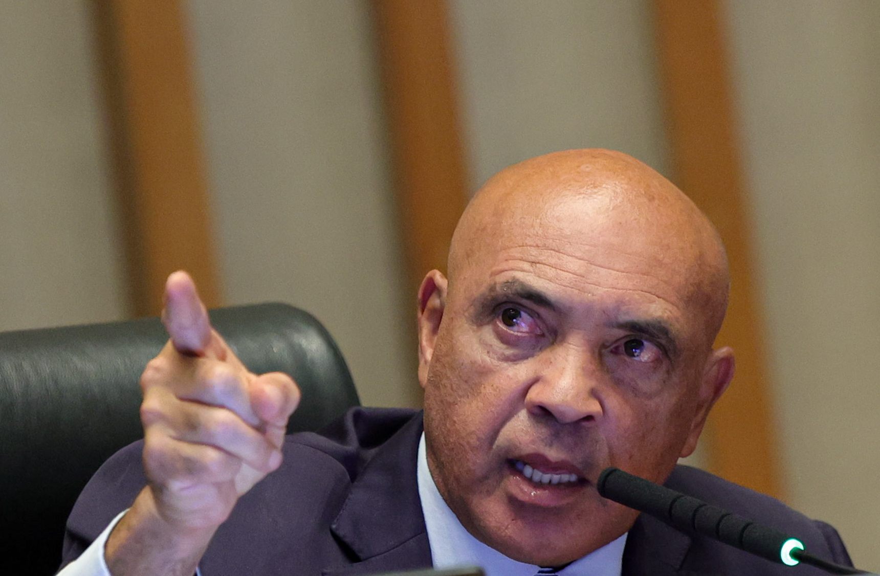 Wellington Luiz detona a base por falta de quórum na CLDF: "Vergonhoso"
