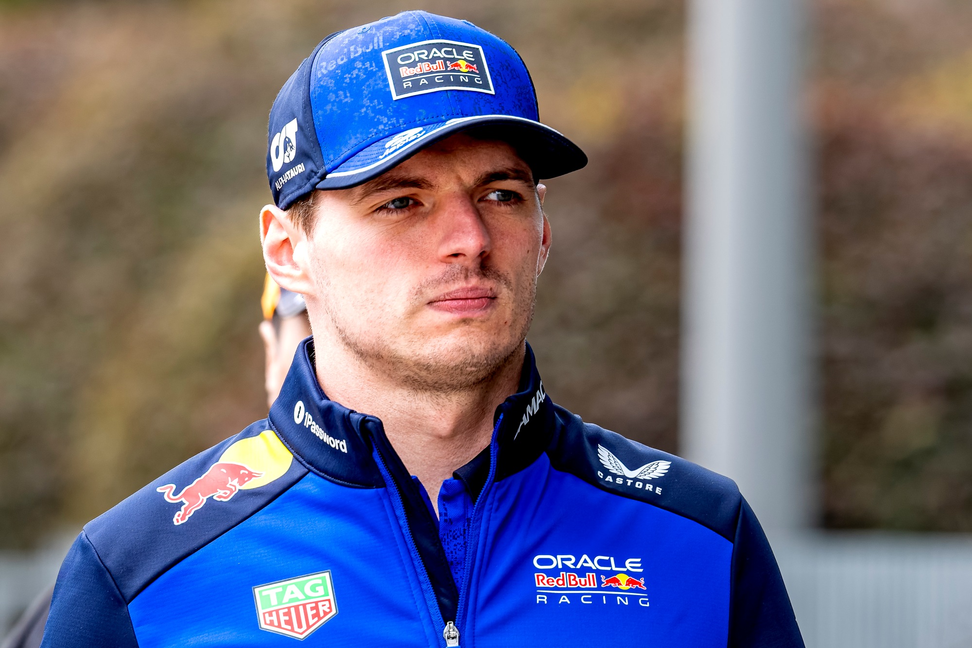 “Mais perto de me aposentar do que mudar”, diz Verstappen após renovar - QTU Questões do Universo