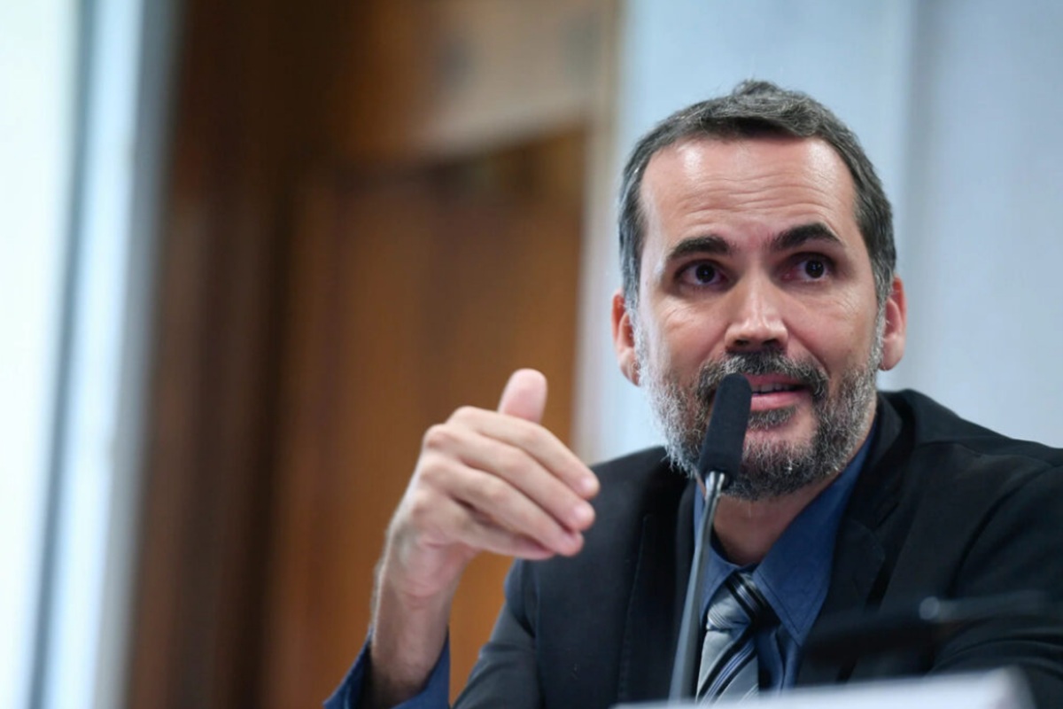 Pix MEI será focado em mulheres e exigirá contrapartidas, diz ministro
