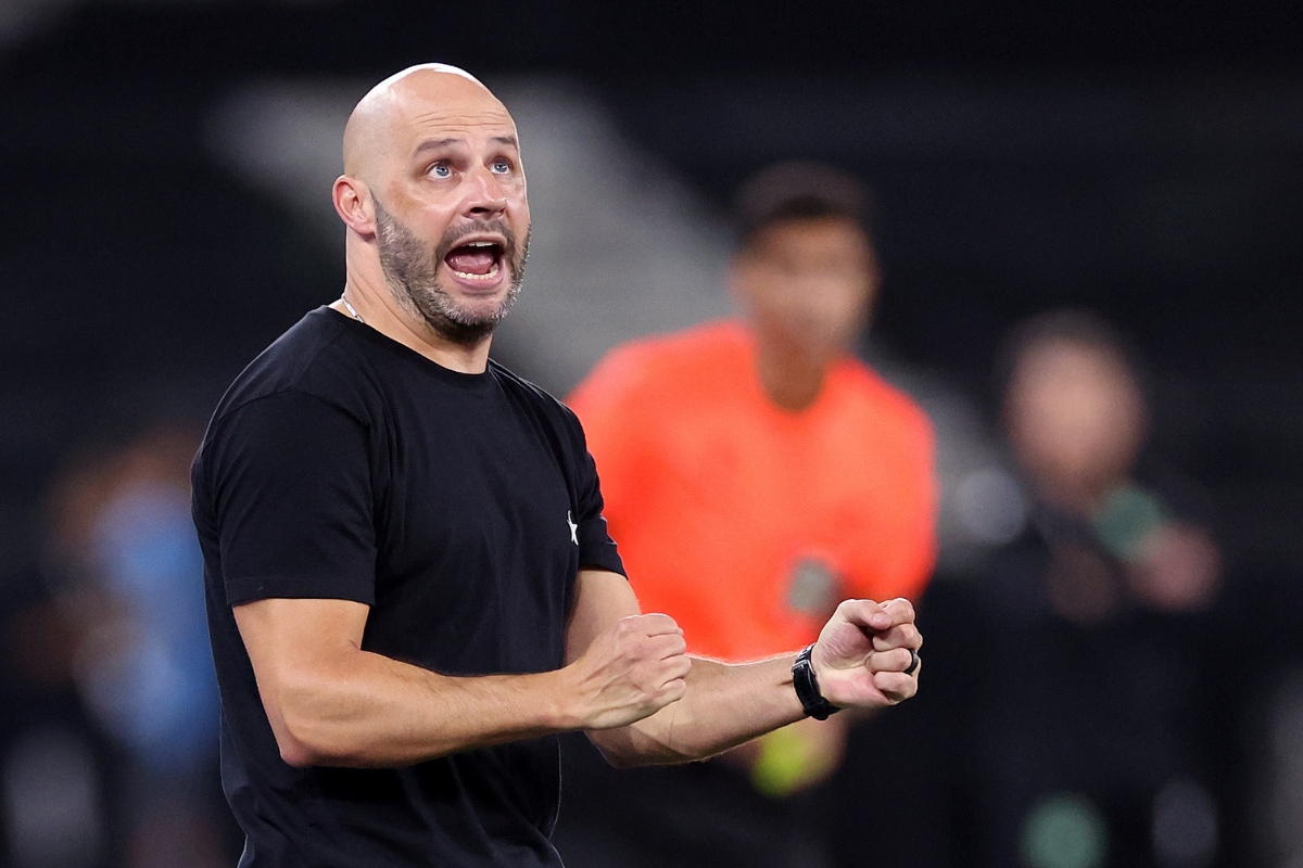 Franclim Carvalho se irrita com pergunta sobre Danilo em coletiva