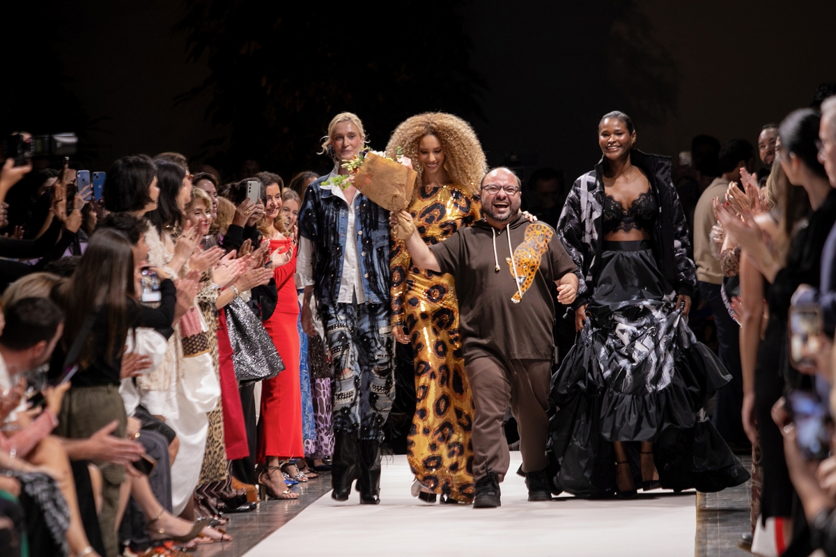 george azevedo por quadra metropoles catwalk vivi orth mikaela gomes carmelita mendes
