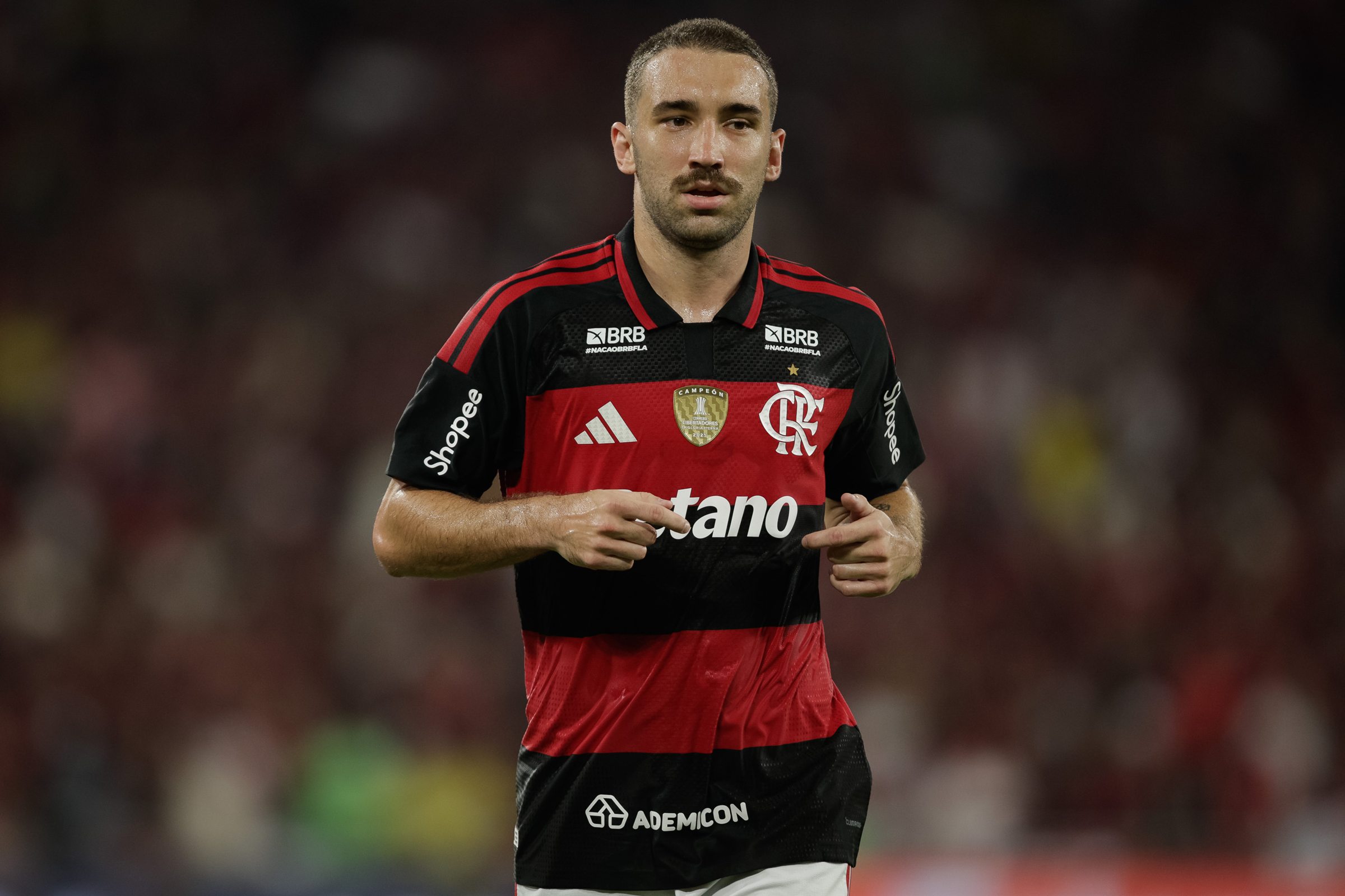 Libertadores: Léo Ortiz elogia Carrillo antes de Flamengo x Estudiantes