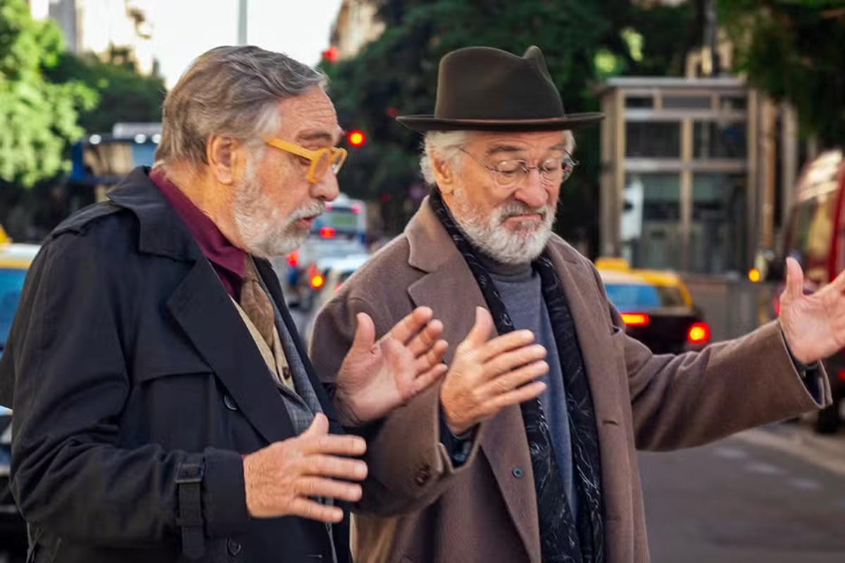 Imagem colorida de Luis Brandoni e Robert de Niro - Metrópoles