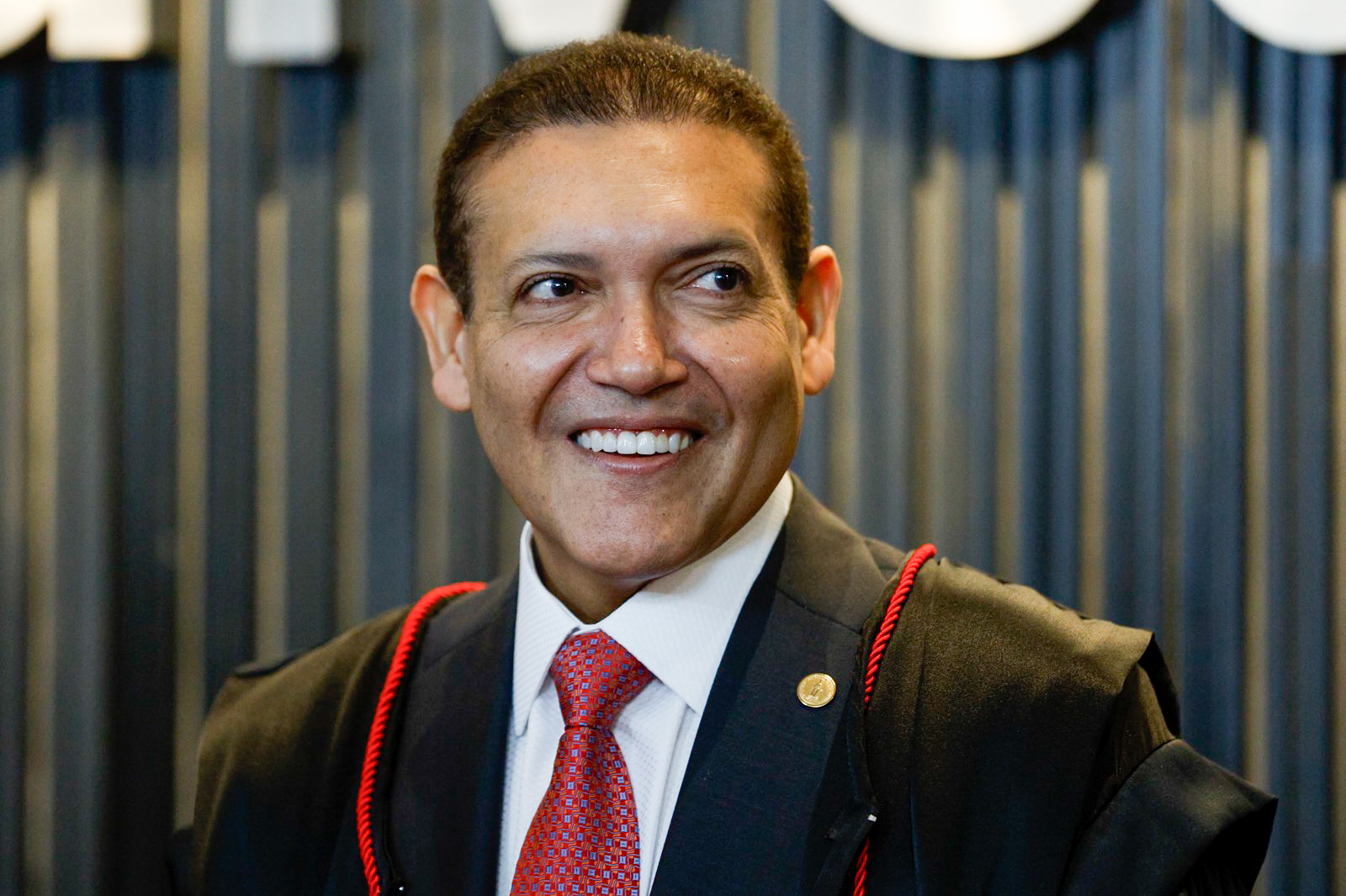CLDF concede título de Cidadão Honorário de Brasília a Nunes Marques 11 Posse da ministra Carmen Lúcia e do ministro Kassio Nunes Marques no TSE