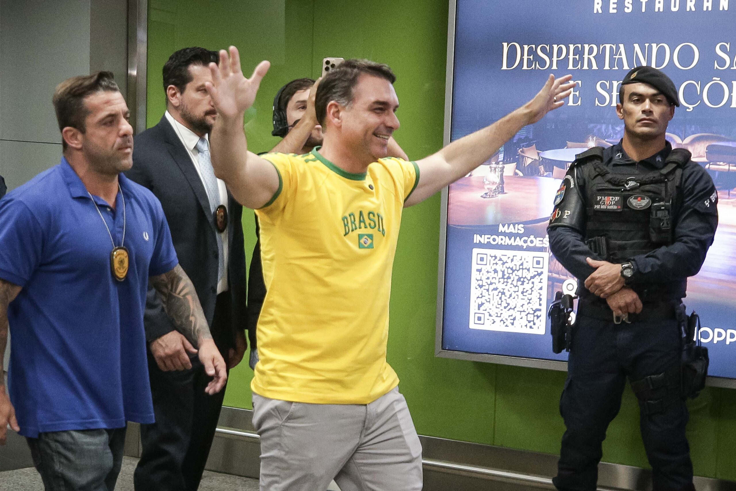 Clã Bolsonaro sob pressão: Financiamento de filme e polêmicas marcam debate