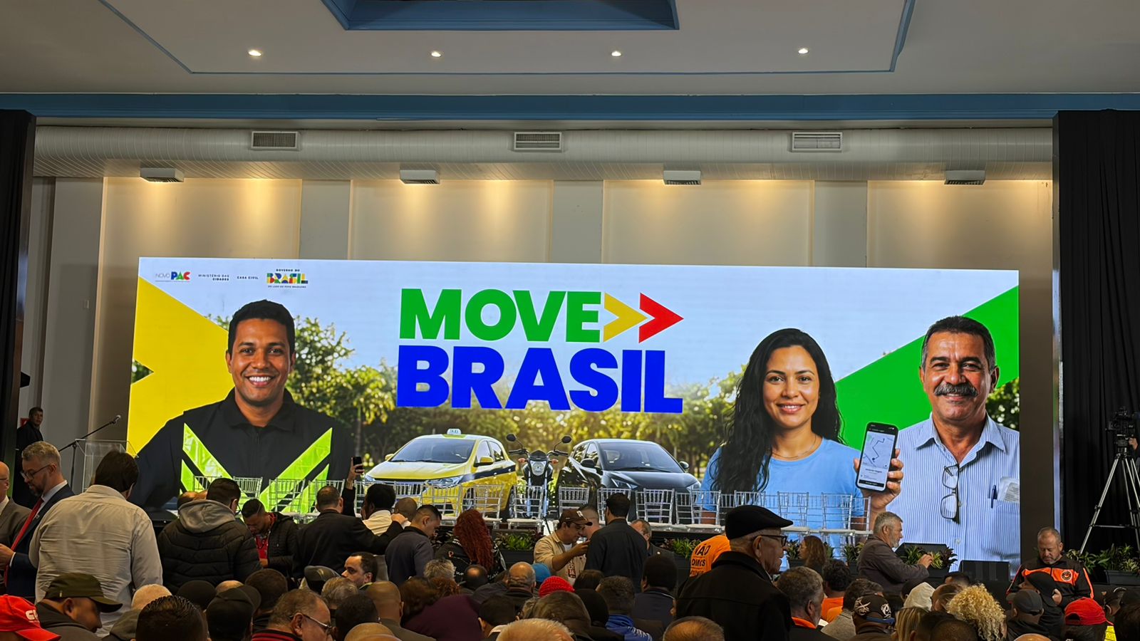 CMN: teto de financiamento a motoristas de app e táxis sobe para R$ 200 mil - QTU Questões do Universo