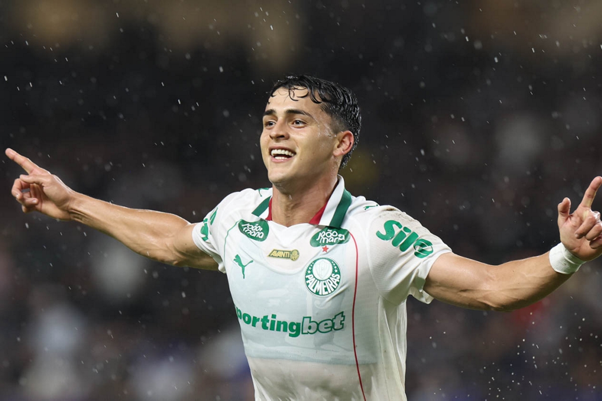 Palmeiras conquista vitória contundente diante do Vitória por 4 a 0