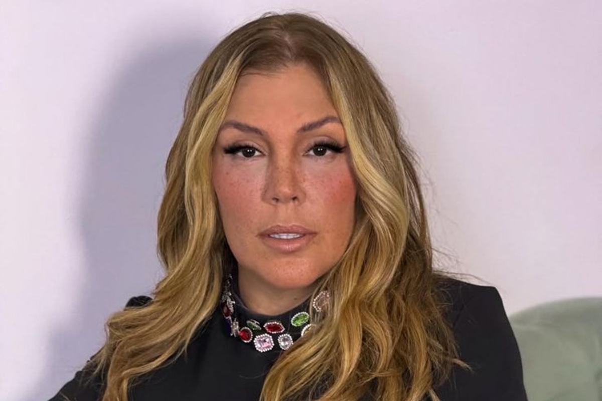 Justiça livra Simony de devolver cachê em processo por show cancelado