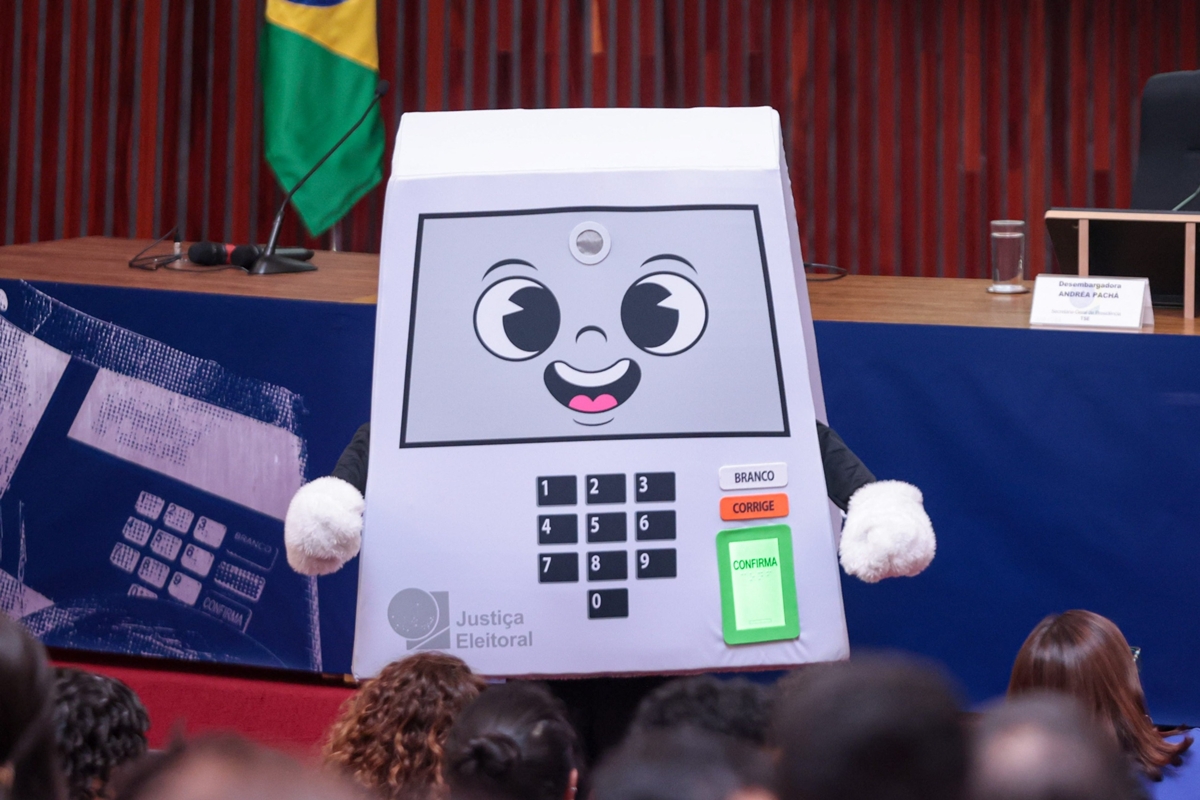 Urnas em questão