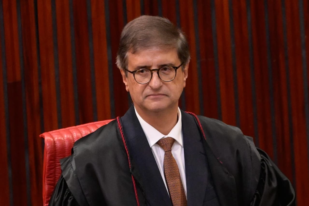 Gonet diz que pedido de explicações de Mendonça é ilegal - QTU Questões do Universo