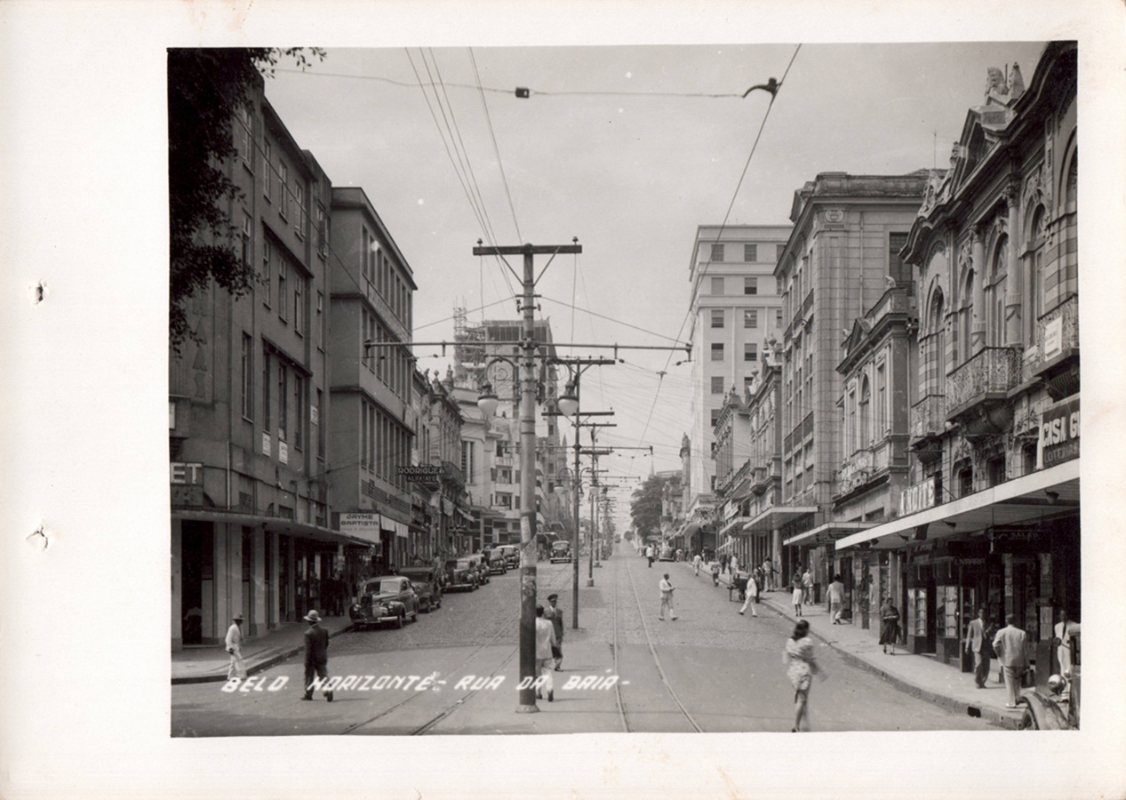 Belo Horizonte, Rua da Bahia - Álbum Cidade Jardim. 1929. Doação Flávio Caldeira dos Santos/APCBH
